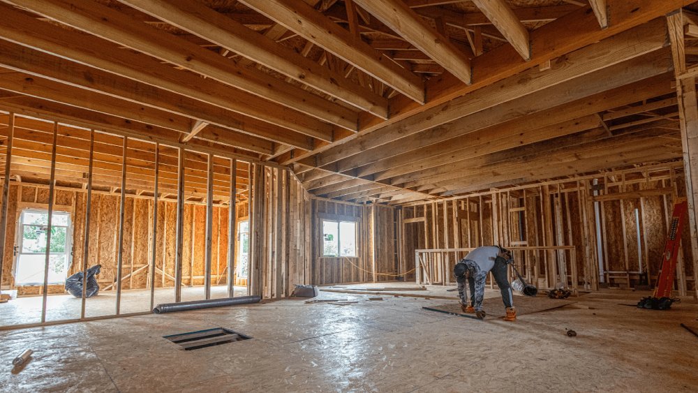 Stavba domu s použitím obvodových panelů Stavba domu s použitím obvodových panelů